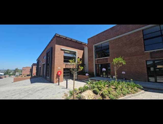 BUSINESS PROPERTY TO RENT IN HALFWAY HOUSE